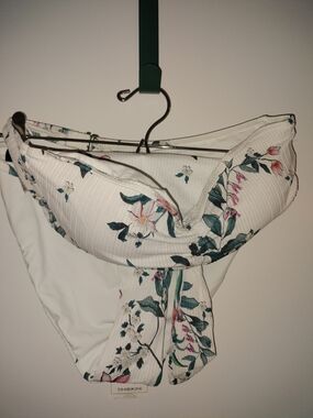 White Floral Bandeau Bikini